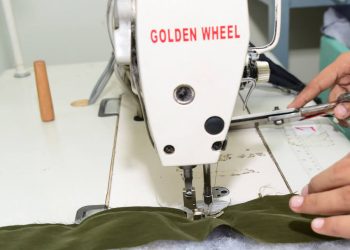 Golden Wheel sewing machine FashionVillaz
