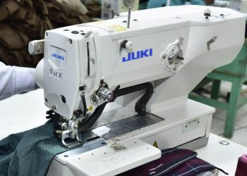 Juki sewing machine Fashion Villaz